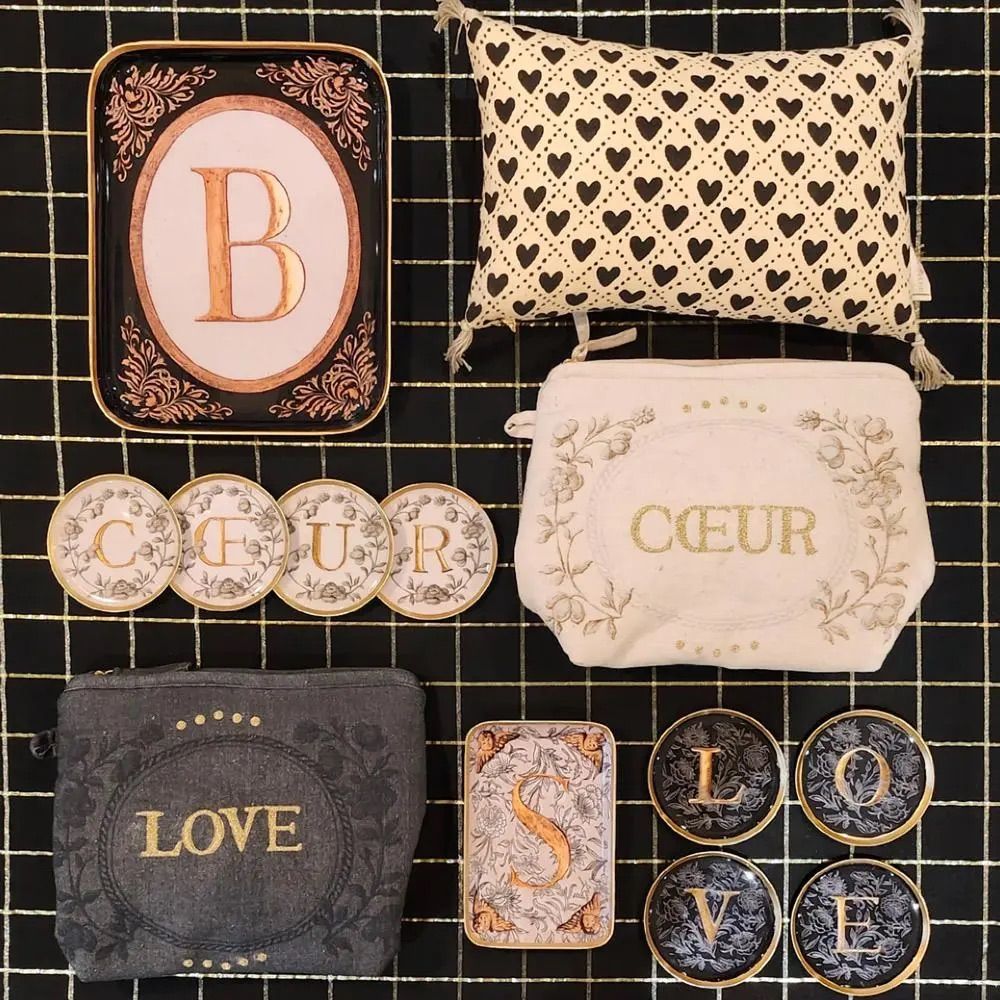 POCHETTE ENLUMINURE COEUR LIN 23X19CM – Image 3